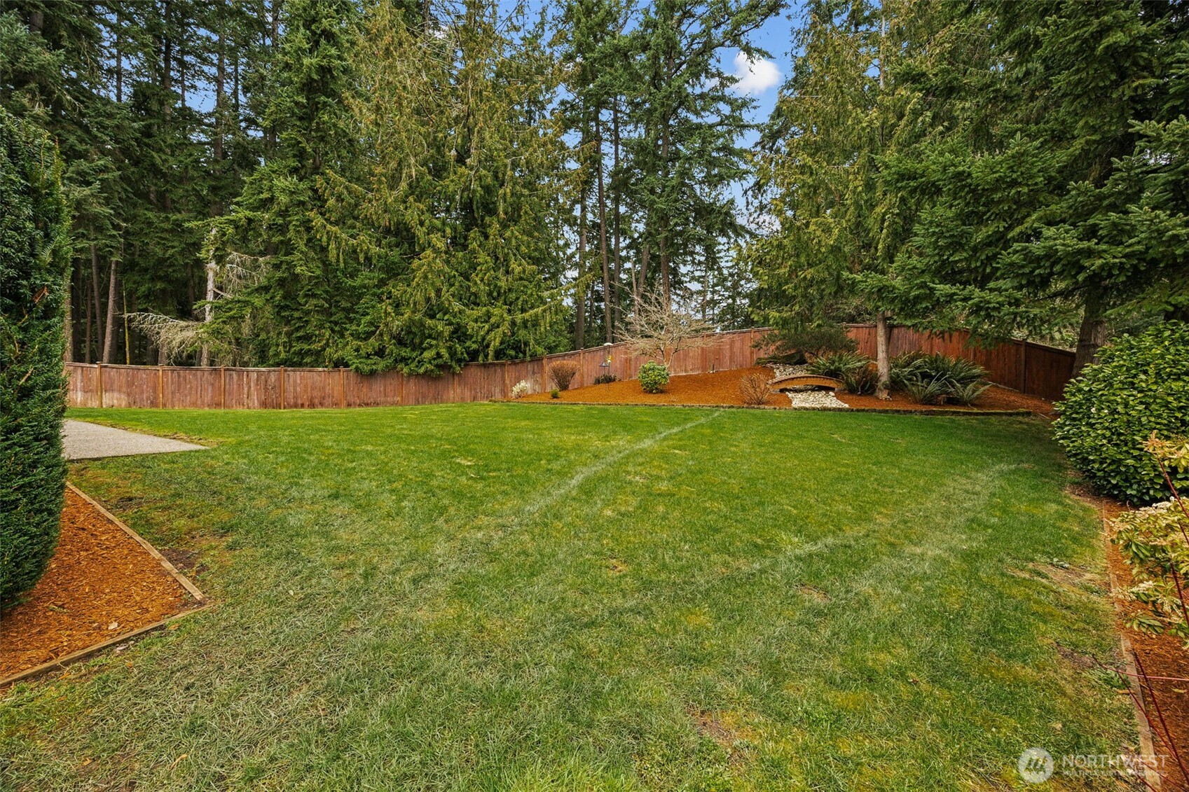 21801 110th St Court East Buckley, WA 98321 - Photo 22 of 25