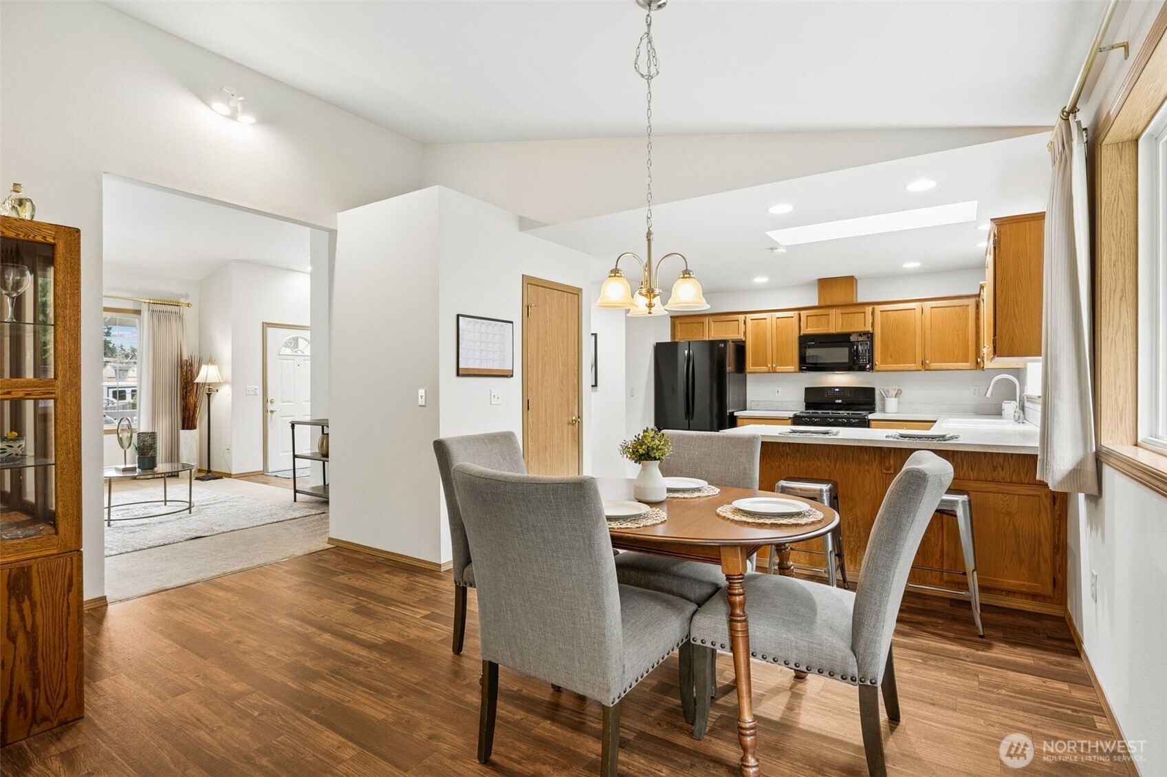 21801 110th St Court East Buckley, WA 98321 - Photo 5 of 25