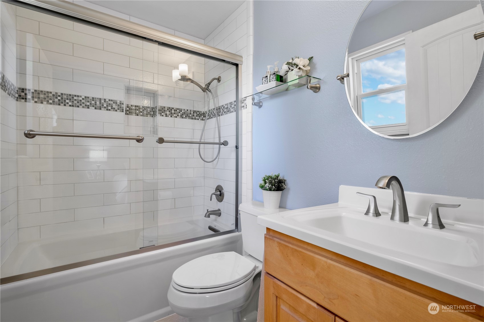 17715 114th Place Southeast Renton, WA 98055 - Photo 10 of 24 Gallery Image 10