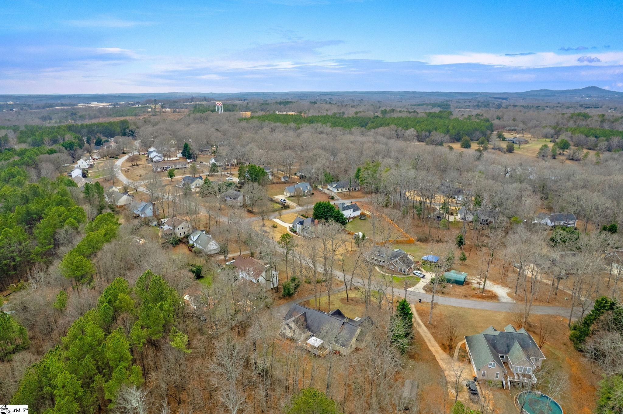 608 Hampton Road Liberty, SC 29657 - Photo 17 of 40