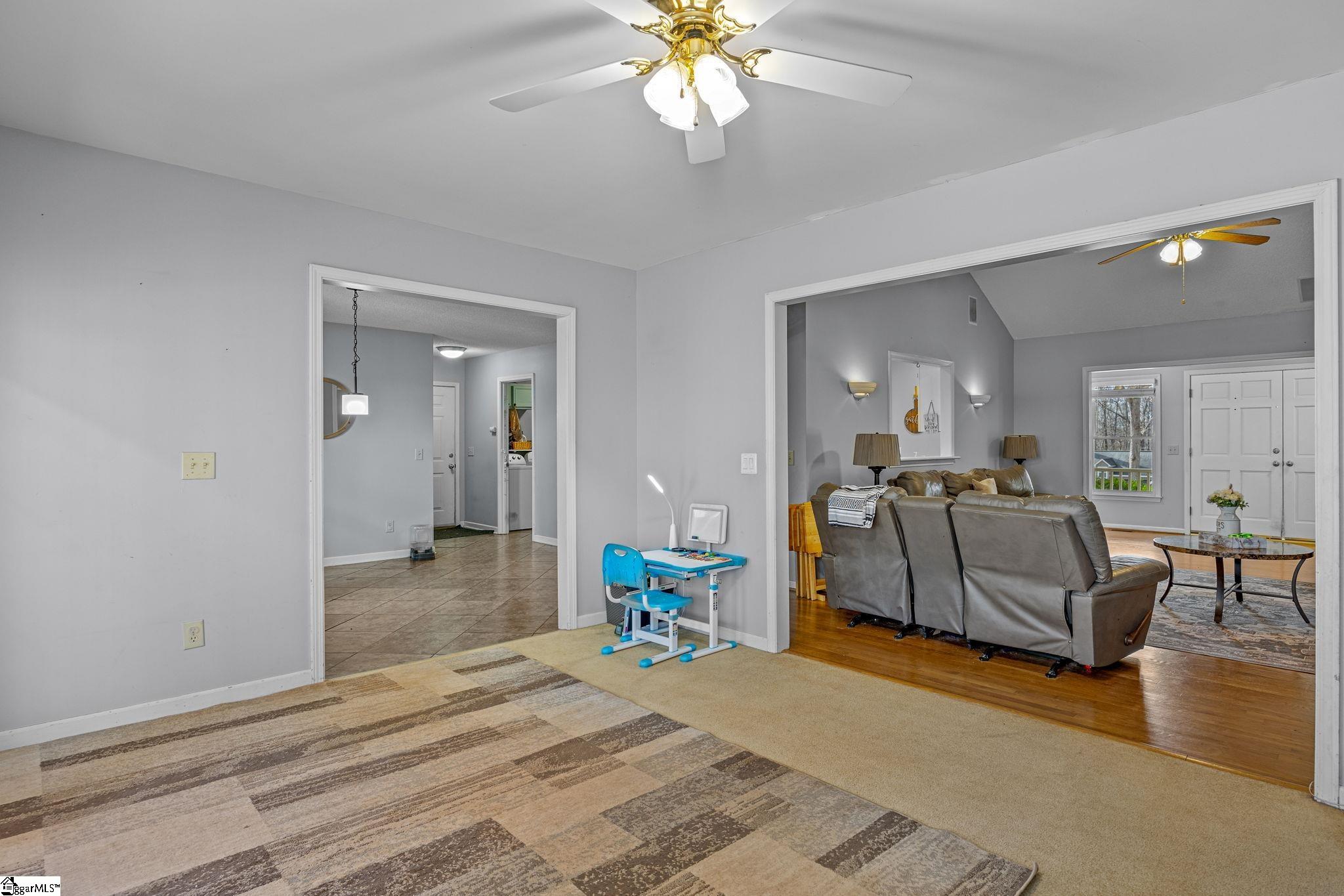 608 Hampton Road Liberty, SC 29657 - Photo 38 of 40