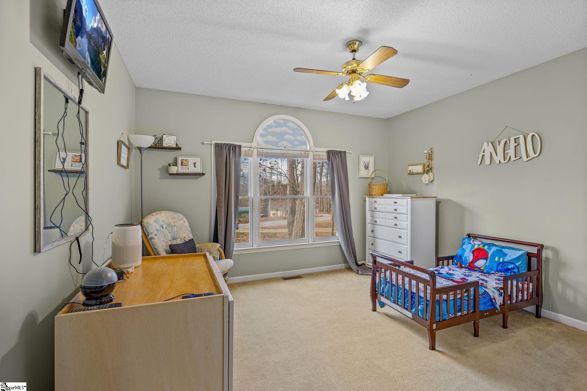 608 Hampton Road Liberty, SC 29657 - Photo 4 of 40