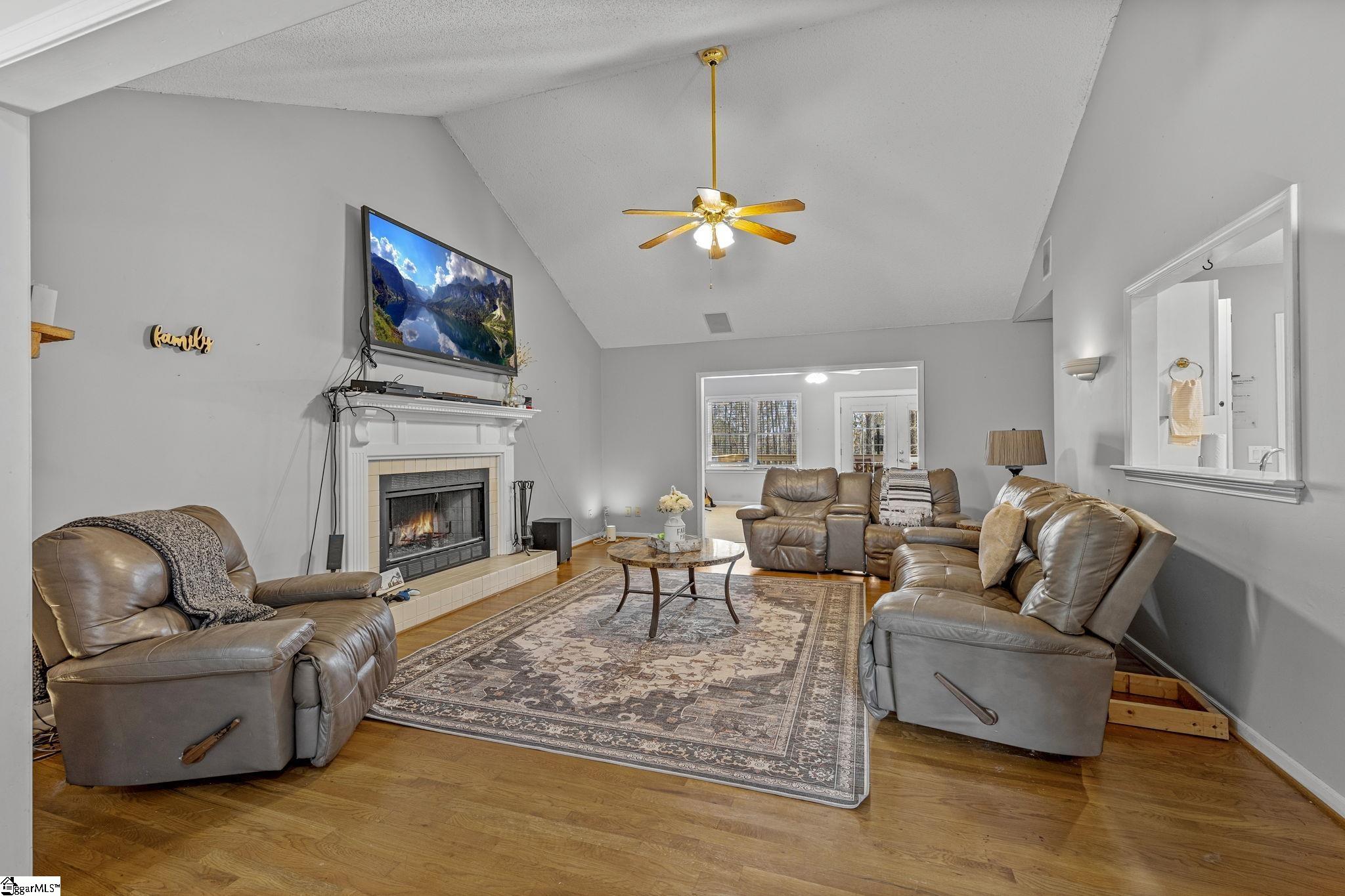 608 Hampton Road Liberty, SC 29657 - Photo 7 of 40 Gallery Image 7