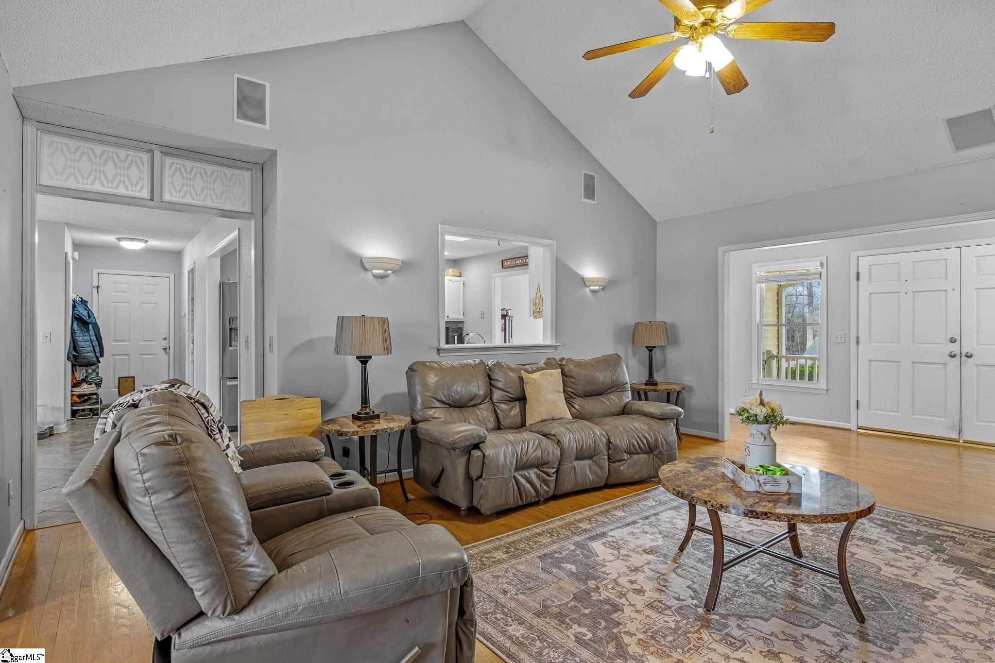 608 Hampton Road Liberty, SC 29657 - Photo 10 of 40 Gallery Image 10