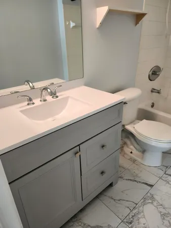 $2,500 | 802 Villa Circle, Boynton Beach, FL 33435