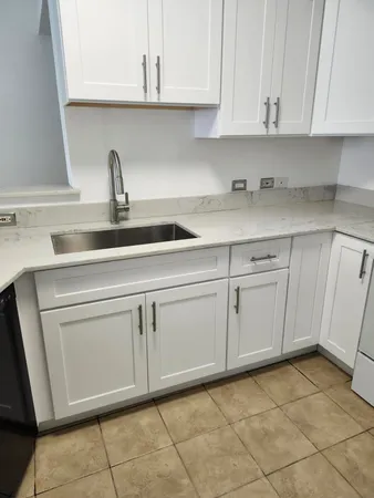 $2,500 | 802 Villa Circle, Boynton Beach, FL 33435