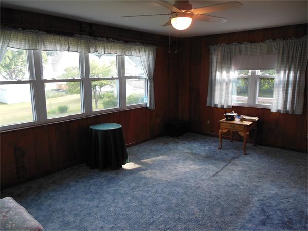 133 Maple Street West Springfield, MA 01089 - Photo 28 of 30 Gallery Image 28