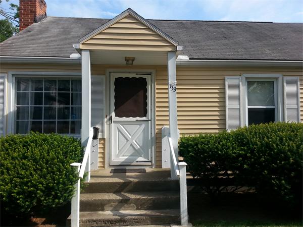 133 Maple Street West Springfield, MA 01089 - Photo 3 of 30 Gallery Image 3