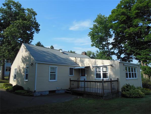 133 Maple Street West Springfield, MA 01089 - Photo 10 of 30 Gallery Image 10