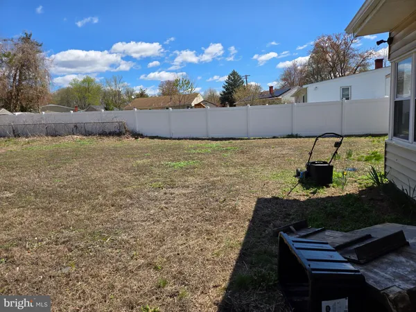 $264,000 | 729 Bentley Road, Lindenwold, NJ 08021