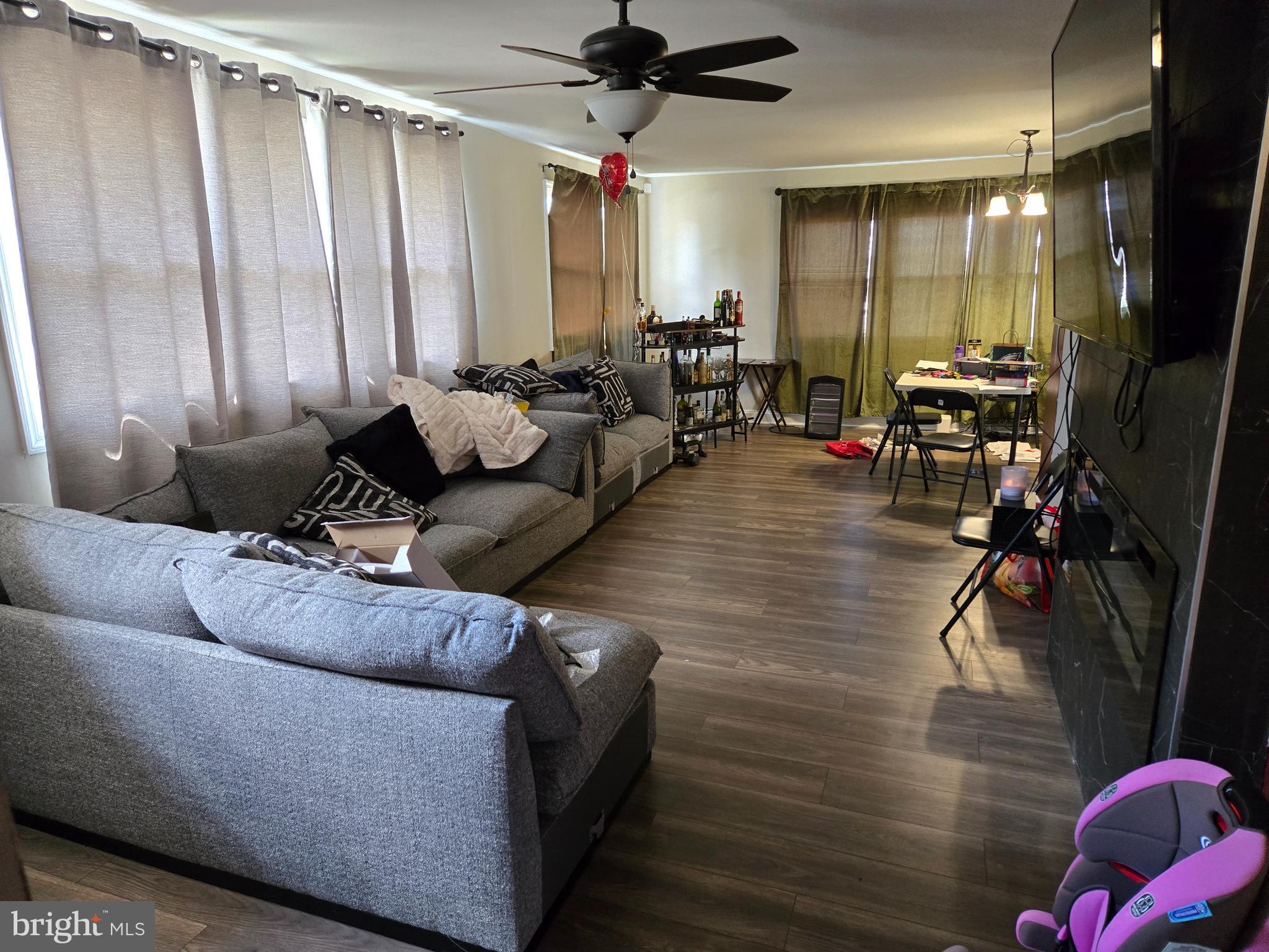 729 Bentley Road Lindenwold, NJ 08021 - Photo 3 of 29