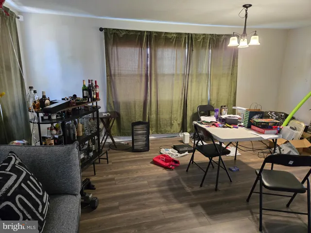 $299,000 | 729 Bentley Road, Lindenwold, NJ 08021