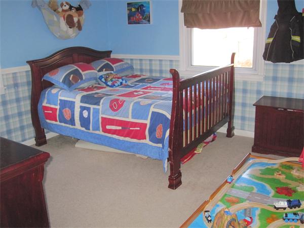 213 Kerry Drive Springfield, MA 01118 - Photo 7 of 21 Gallery Image 7