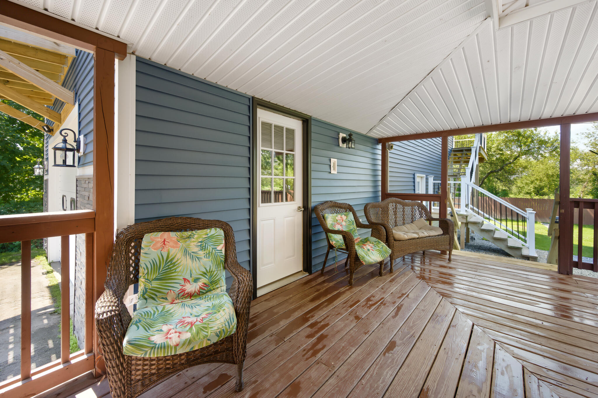 513 Main Street Corinth, ME 04427 - Photo 6 of 49 DSC_9032