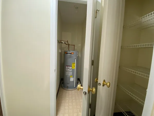 $1,789 | 147 Eastern Avenue, Unit 202, Manchester, NH 03104