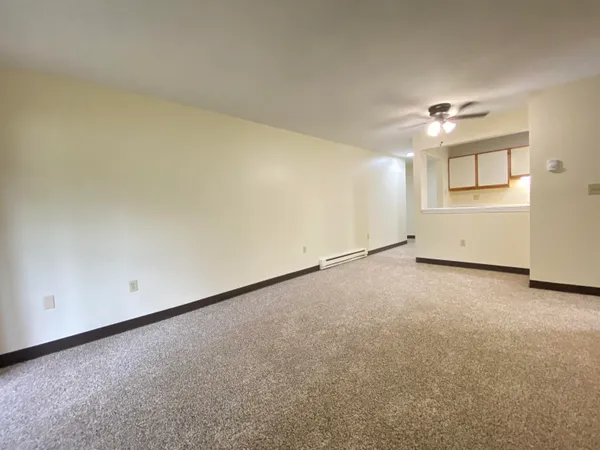 $1,789 | 147 Eastern Avenue, Unit 202, Manchester, NH 03104