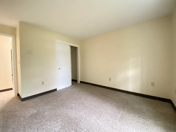 $1,789 | 147 Eastern Avenue, Unit 202, Manchester, NH 03104