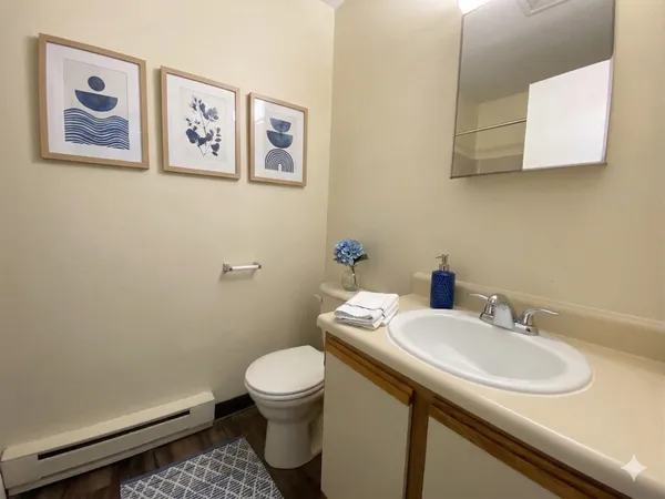 $1,789 | 147 Eastern Avenue, Unit 202, Manchester, NH 03104