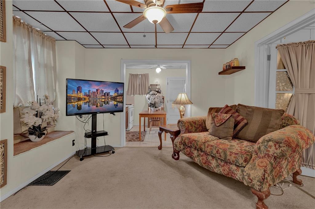 420-422 East Madison Street Rochester, PA 15074 - Photo 3 of 12 Gallery Image 3