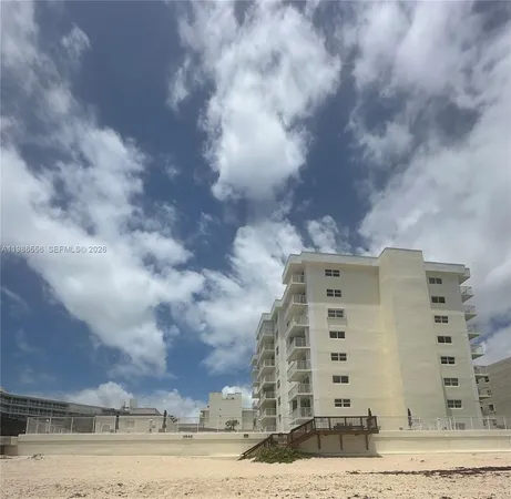 $2,750 | 3540 South Ocean Boulevard, Unit 216, South Palm Beach, FL 33480