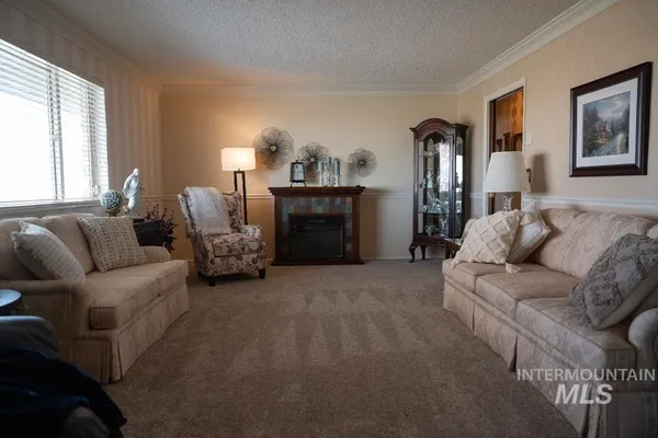 $624,750 | 549 West 800 S Road, Burley, ID 83318