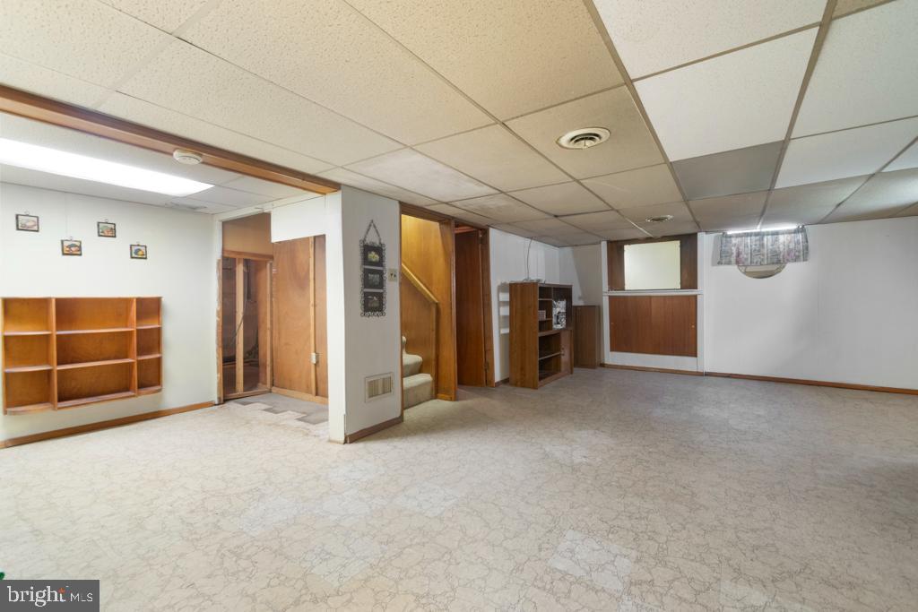 260 Carroll Road Pasadena, MD 21122 - Photo 25 of 29 LOWER LEVEL FAMILY ROOM