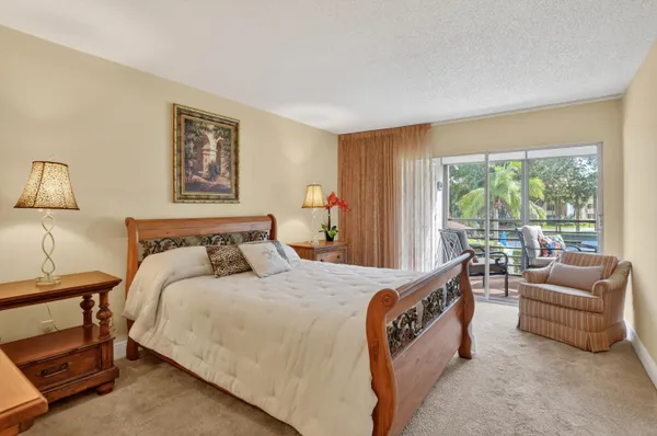 $2,200 | 23345 Carolwood Lane, Unit 205, Boca Raton, FL 33428