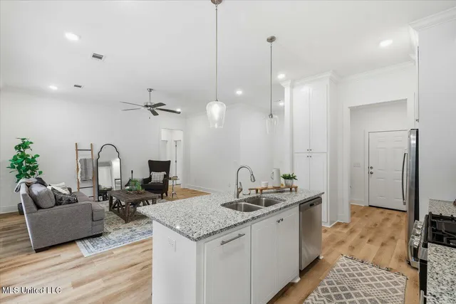 $309,900 | 213 Dolly Lane, Magee, MS 39111