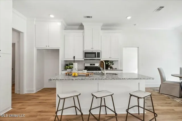 $309,900 | 213 Dolly Lane, Magee, MS 39111