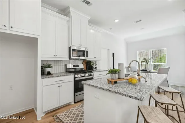 $309,900 | 213 Dolly Lane, Magee, MS 39111