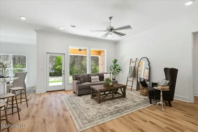 $309,900 | 213 Dolly Lane, Magee, MS 39111