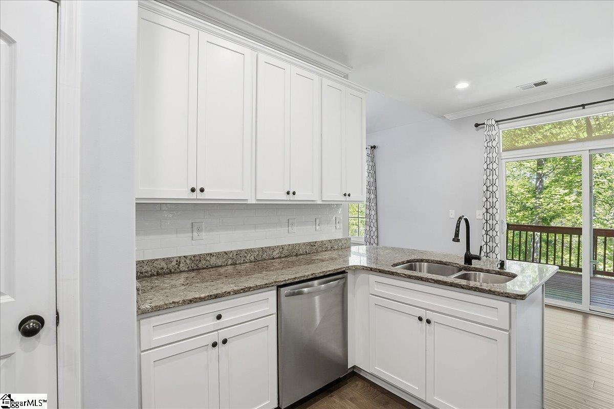 1494 South McElhaney Road Greer, SC 29651 - Photo 15 of 44