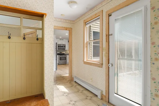 $485,000 | 4 Shamrock Lane, Damariscotta, ME 04543