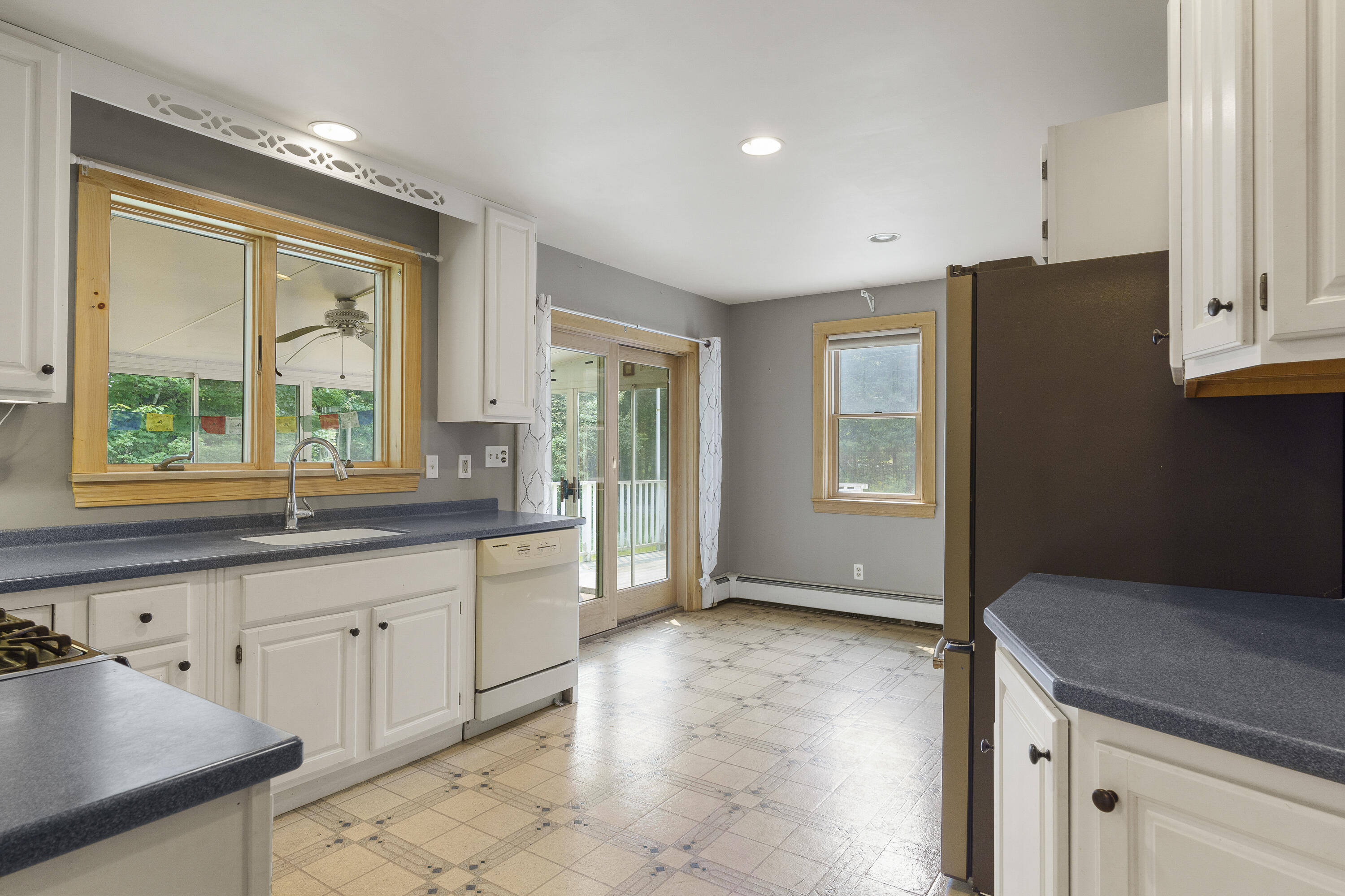 4 Shamrock Lane Damariscotta, ME 04543 - Photo 14 of 45 27-4 Shamrock Ln, Damariscotta, ME-TP