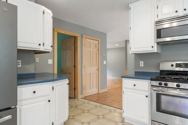 $485,000 | 4 Shamrock Lane, Damariscotta, ME 04543