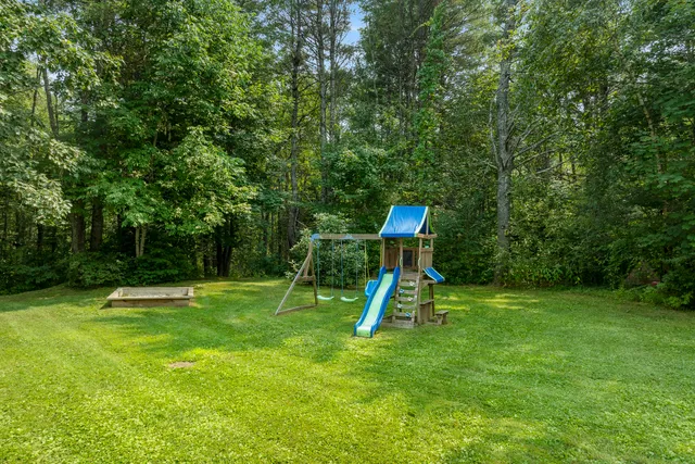 $485,000 | 4 Shamrock Lane, Damariscotta, ME 04543
