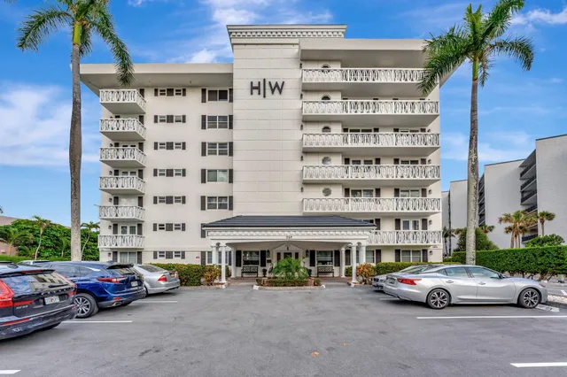 $3,000 | 1169 Hillsboro Mile, Unit 109, Hillsboro Beach, FL 33062