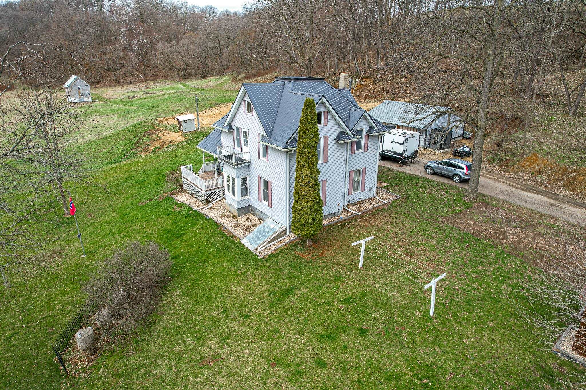 S1205 County Rd Y Wonewoc, WI 53968 - Photo 15 of 38