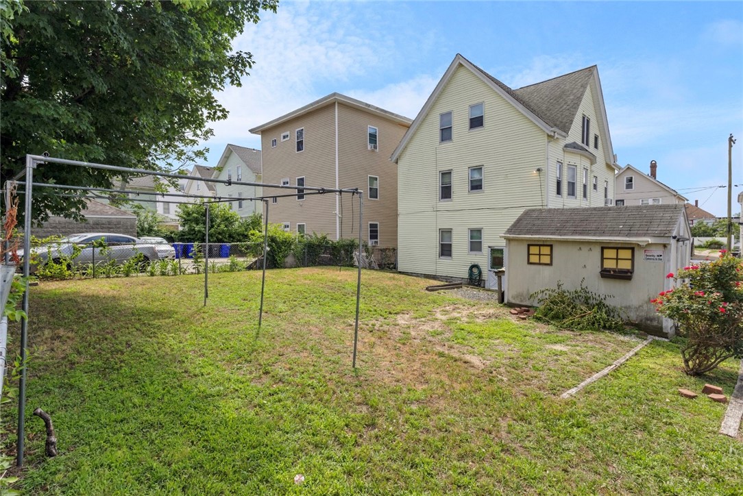 75 Baldwin Street Pawtucket, RI 02860 - Photo 43 of 47