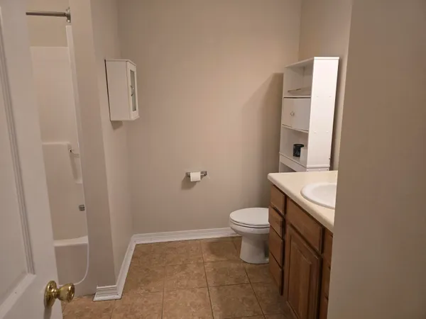 $1,550 | 204 Ann Circle, Unit B, Destin, FL 32541