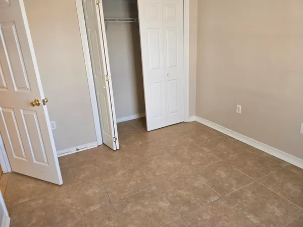 $1,550 | 204 Ann Circle, Unit B, Destin, FL 32541