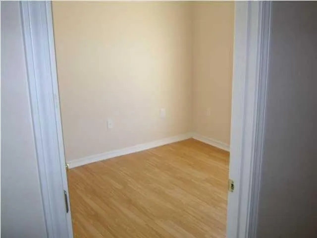 $1,550 | 204 Ann Circle, Unit B, Destin, FL 32541