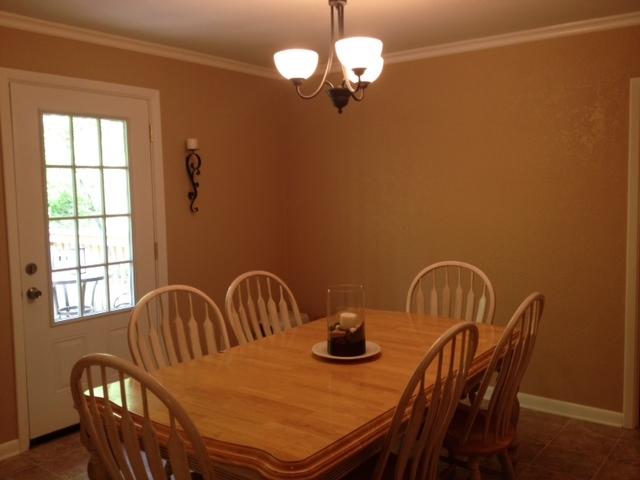 1031 Deaderick Road Knoxville, TN 37920 - Photo 8 of 22 image (25)