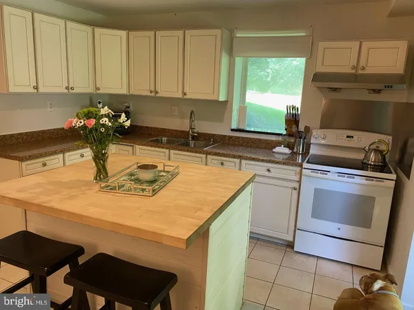 $2,000 | 2435 Westminster Drive, Olney, MD 20832