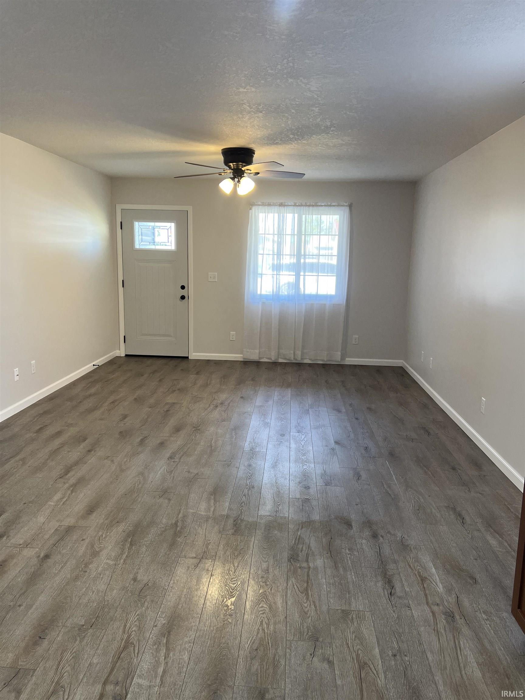 930 North 11th Street Decatur, IN 46733 - Photo 5 of 14