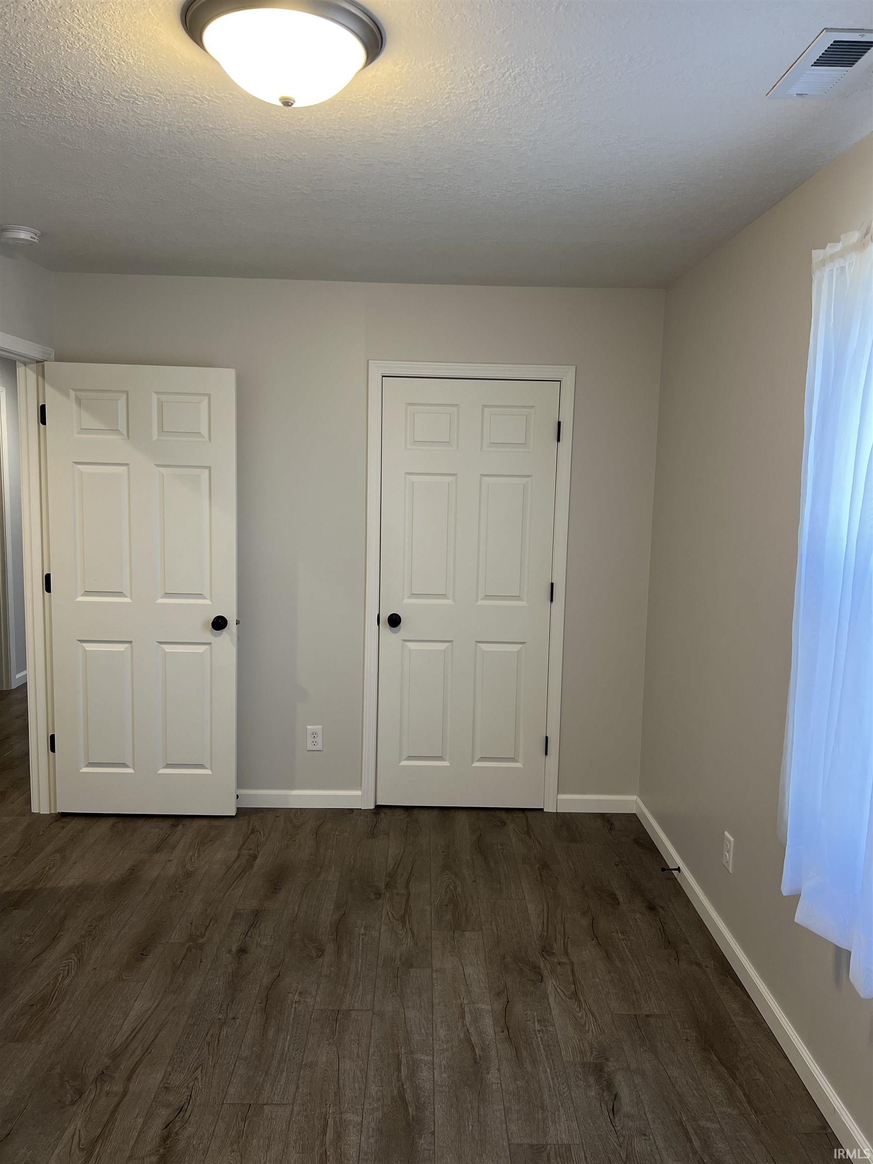 930 North 11th Street Decatur, IN 46733 - Photo 8 of 14