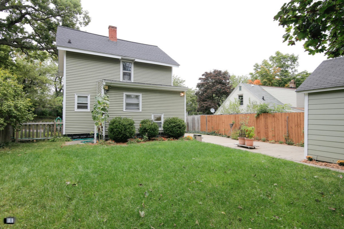 17 Ravinia Street Kalamazoo, MI 49001 - Photo 23 of 24 17 Ravinia-122