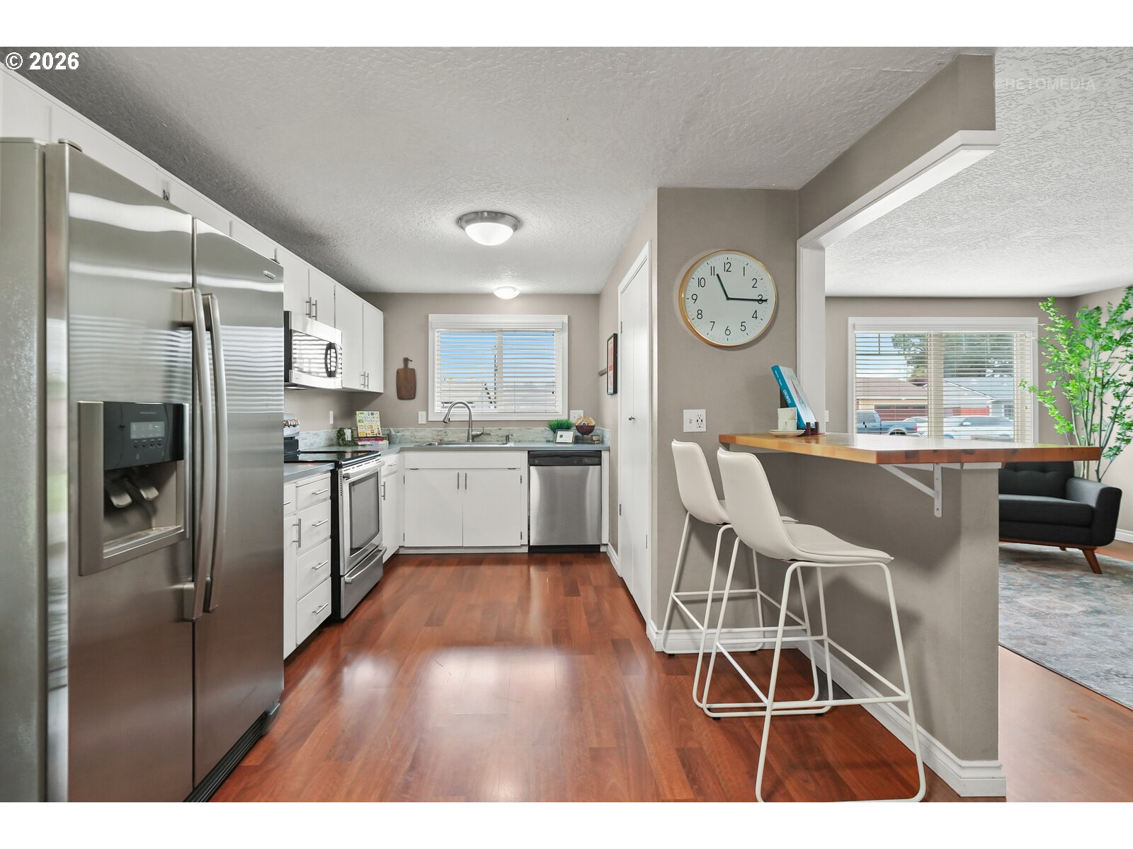 20660 Southwest Jay Street Beaverton, OR 97003 - Photo 11 of 46