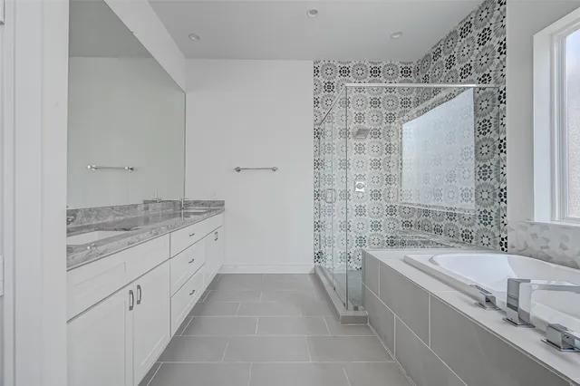 a bathroom with a bathtub