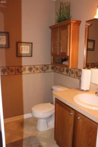 6380 Woodbrook Road Linden, MI 48451 - Photo 18 of 40 20452877-17.JPG